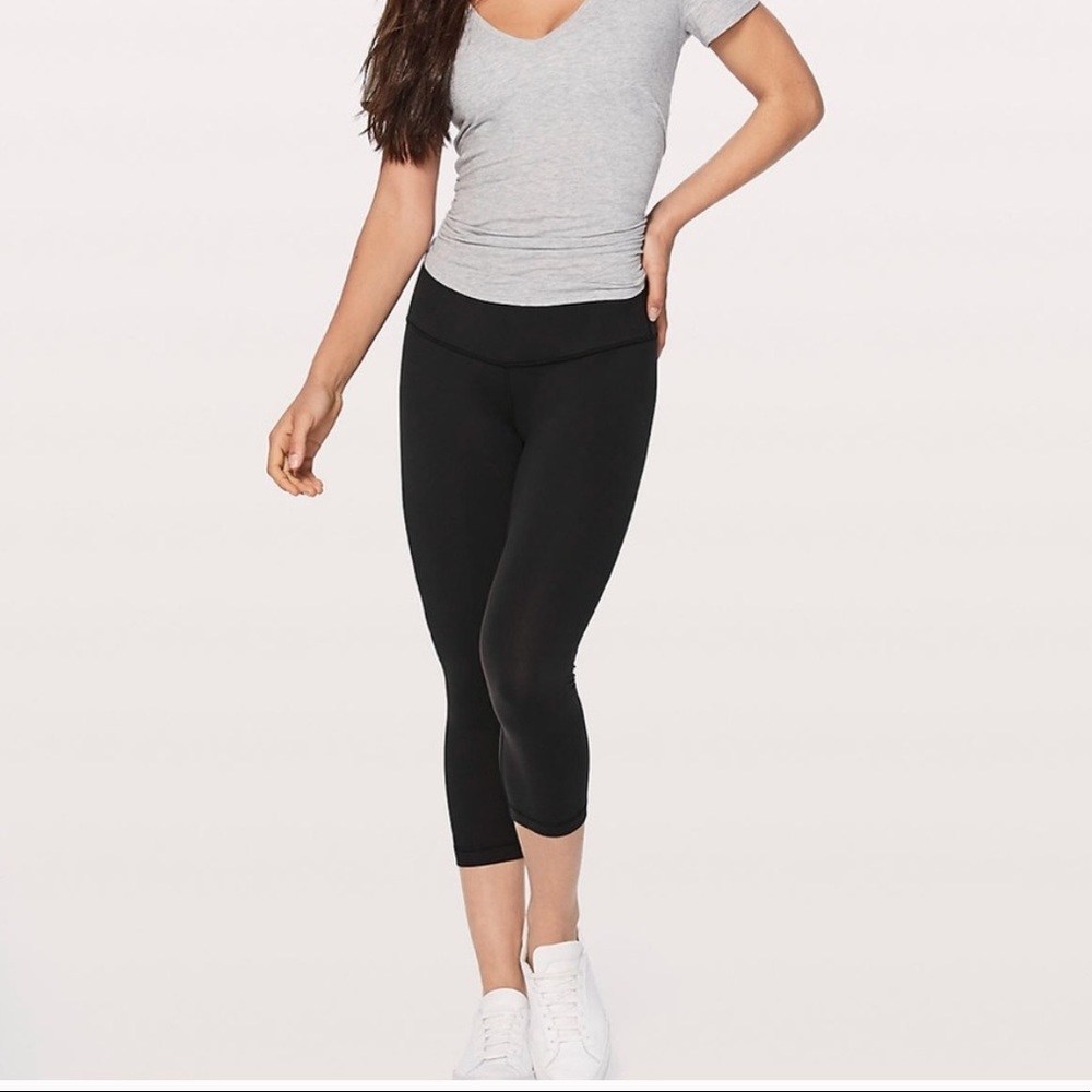 LULULEMON Wunder Under Crop